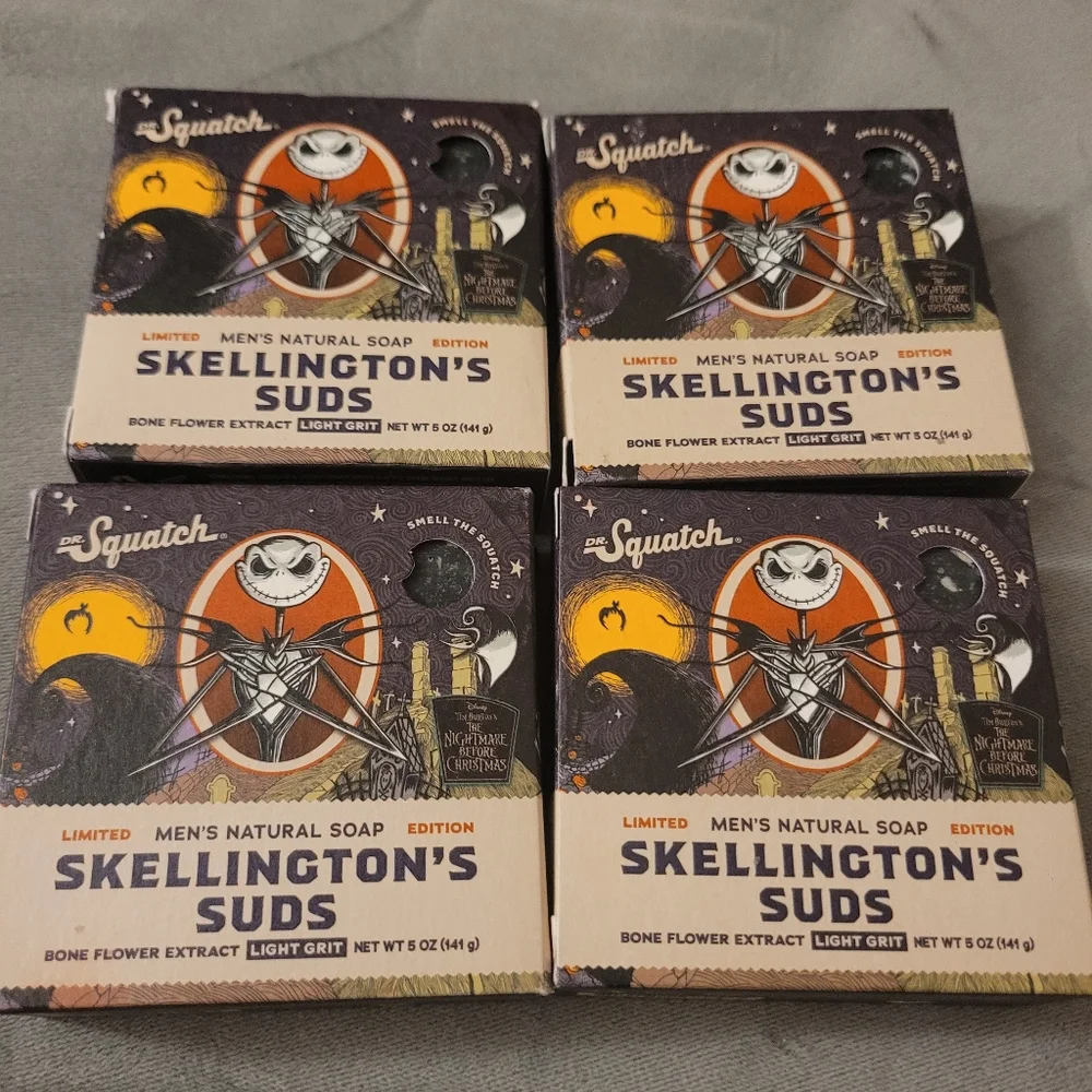 Dr. Squatch Skellington's Suds 4 Pcs 5oz. Bar Soap Set